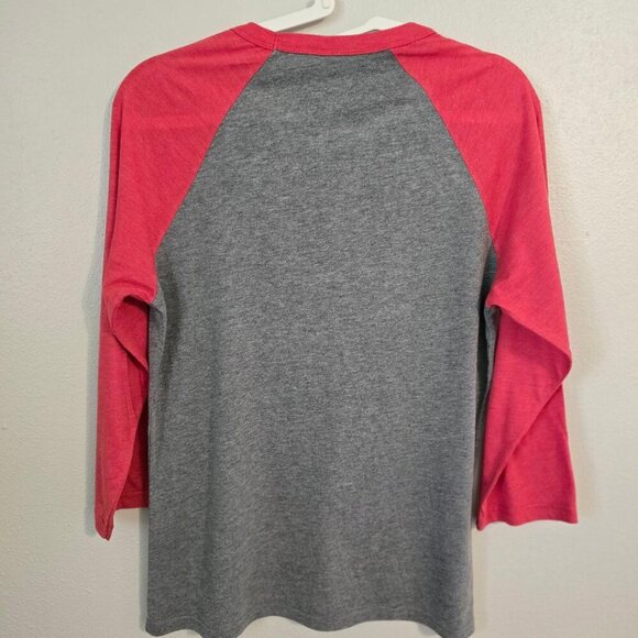 Canvas Bella-Canvas Raglan style 'Believe' T-shirt - S- Grey w/ Red 3/4" Sleeve - Picture 4 of 5